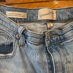 Universal Thread High Rise 90s Straight Jeans